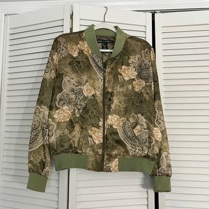 Anne Carson Sz L 100% Silk Bomber Jacket Floral Fairy
